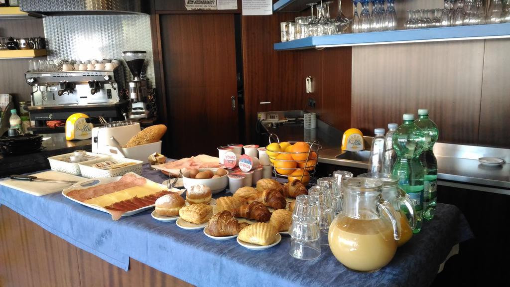 Múggia Hotel Oasi מראה חיצוני תמונה