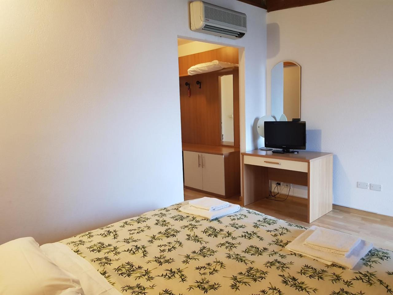 Múggia Hotel Oasi מראה חיצוני תמונה